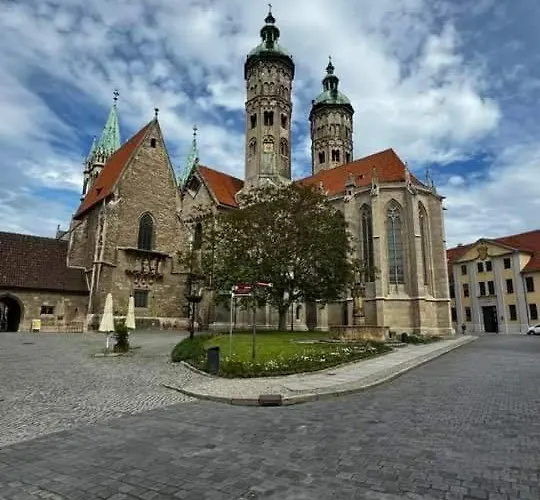 Rosi Апартаменты Наумбург